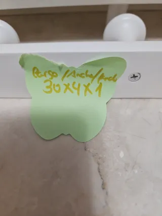 Percheros pared infantiles