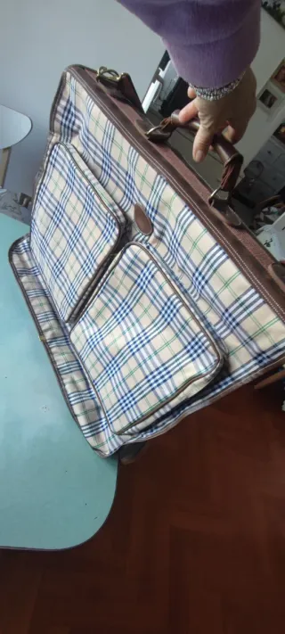 Porta abiti vintage a quadri