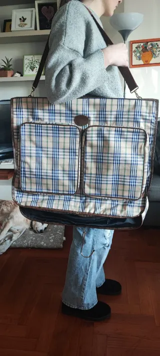 Porta abiti vintage a quadri