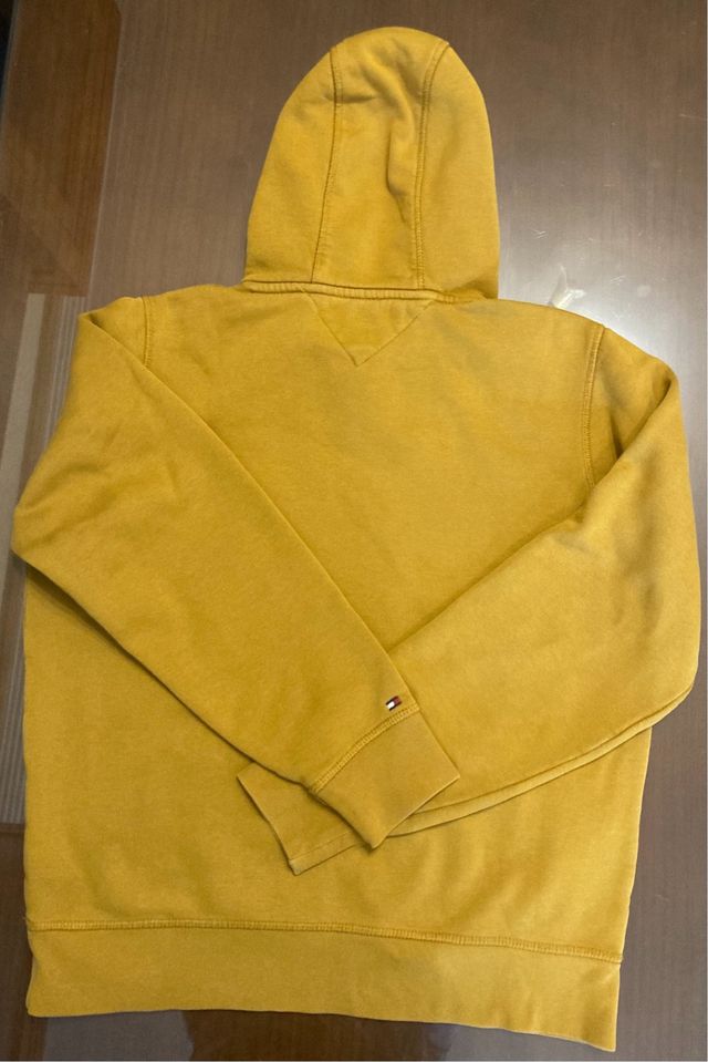 Sudadera unisex Tommy Hilfiger mostaza talla S
