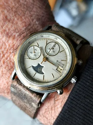 Orologio Bulova Moon Phase Titanio Oro