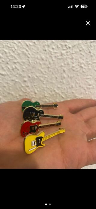 Pack 4 pines guitarra para Riki