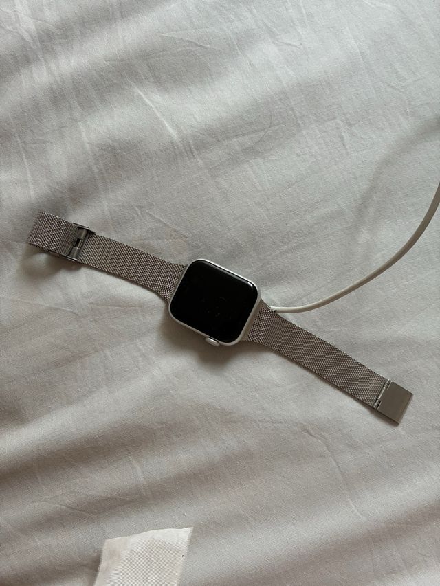 Apple Watch SE 40mm GPS Aluminio