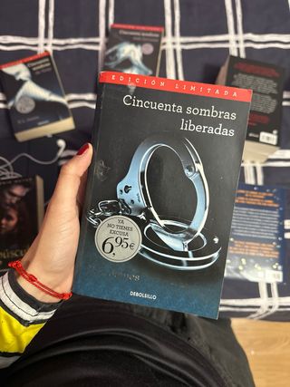 ESTUCHE CINCUENTA SOMBRAS