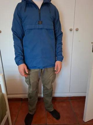 Chaqueta Canguro Pull&Bear Azul Talla L