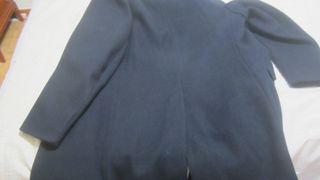 Abrigo de caballero estilo clásico