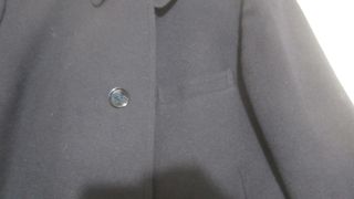 Abrigo de caballero estilo clásico