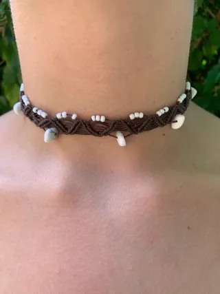 Colgante macramé con piedras y cuentas