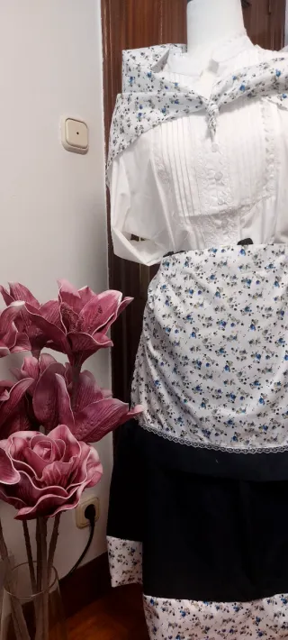 Traje regional falda 75 cm