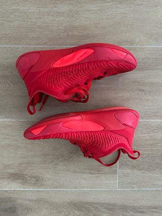 Zapatillas Jordan Luka 1 Rojas Talla 40