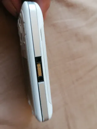 Sony Ericsson F305 Collezione