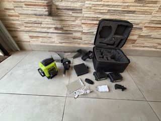 Nivel Láser 4D con Accesorios