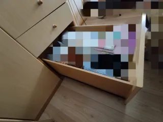 Habitación juvenil con gran almacenaje