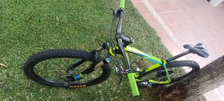 Bicicleta Cube Reaction GTC SL 29