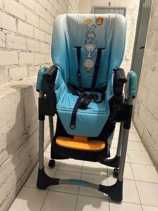 Trona para bebé azul con estampado
