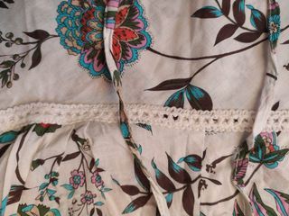 Blusa Morango floral manga 3/4