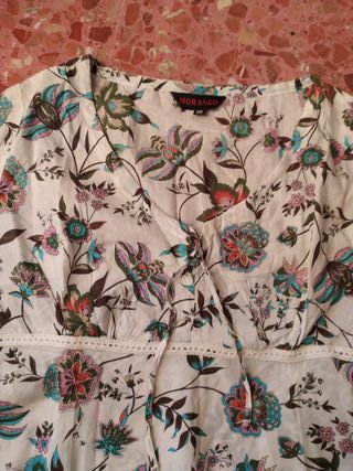 Blusa Morango floral manga 3/4