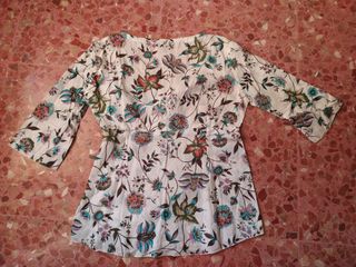 Blusa Morango floral manga 3/4