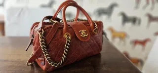 Borsa Chanel marrone e oro caviar