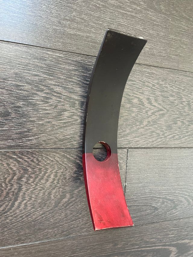 Portabottiglie in legno in equilibrio