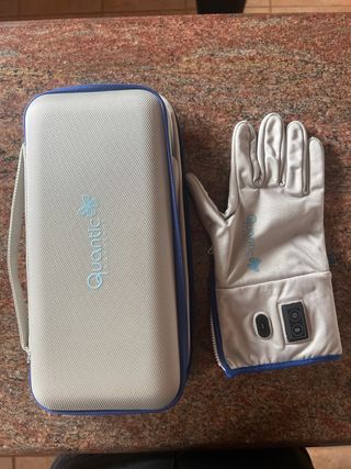 Quantic Nanotech Guantes