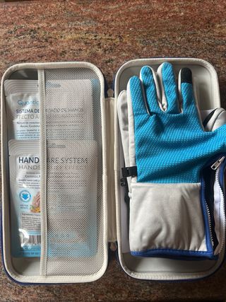 Quantic Nanotech Guantes