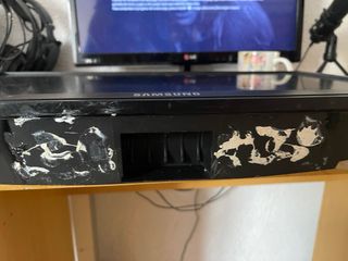 Monitor Samsung 22” EX2220 con defectos