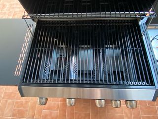 Barbecue a gas semi nuovo