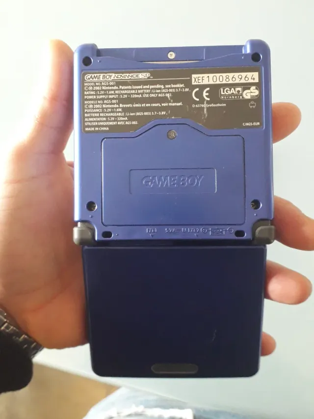 Consola Game Boy Advance SP + 4 juegos