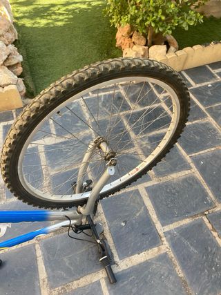 Bicicleta azul para adolescentes/adultos