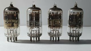 Válvula ATES NOS 12AX7 (ECC83) RCA Italia