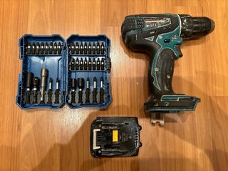 Taladro Makita con juego de puntas