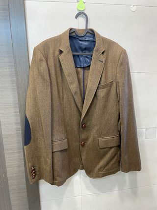 Americana de vestir marca “El Ganso”