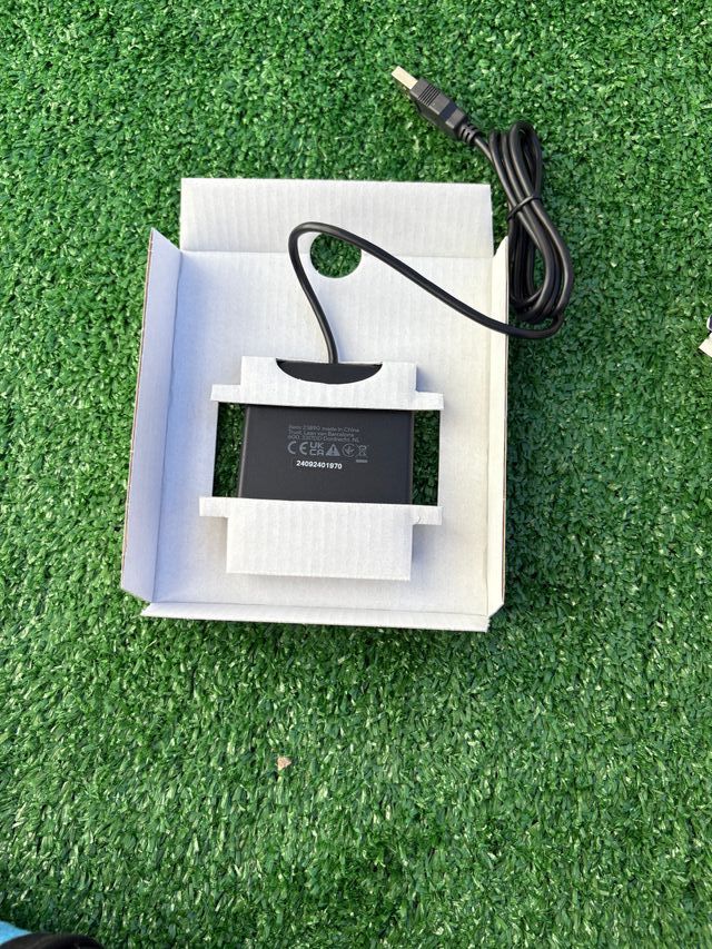 Lettore smartcard Trust Primo DNI compatibile con DNI 3.0 elettronico, schede ISO 14443 A/B, Mifare e FIPS. Connessione USB, cavo 1 m, plug & play, Windows/Mac/Linux.