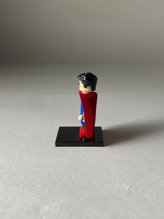 Superman - Figurine Type Lego DC 7
