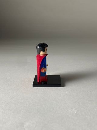 Superman - Figurine Type Lego DC 7