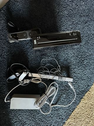 Consola Nintendo Wii Negra + Accesorios