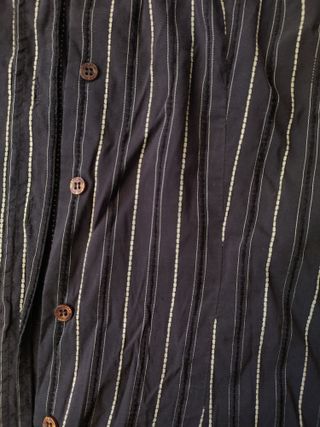 Camisa de rayas negra y beige