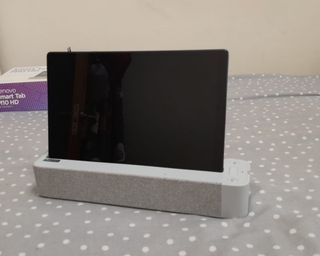 Lenovo Smart Tab M10 HD + Smart Dock