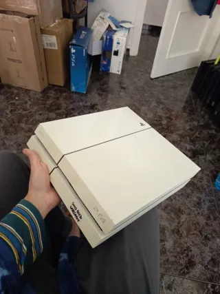 PS4 500GB Blanca