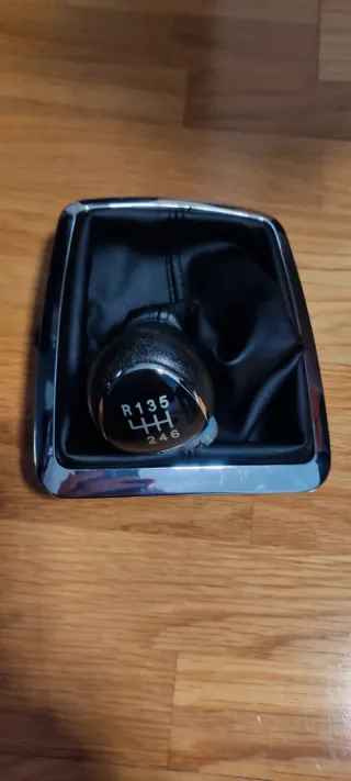 Pomo/funda de cambio 6 marchas + funda