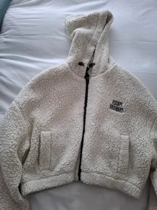 Chaqueta borrego con capucha talla M