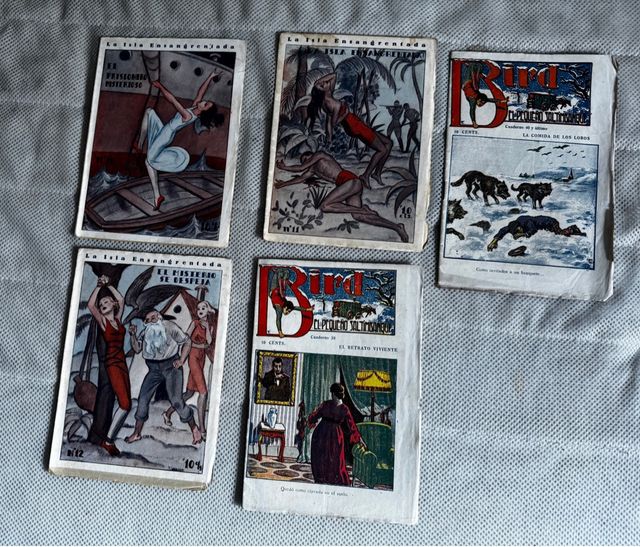 Lote vintage 1920–1956: pulp, cuadernos catalanes,
