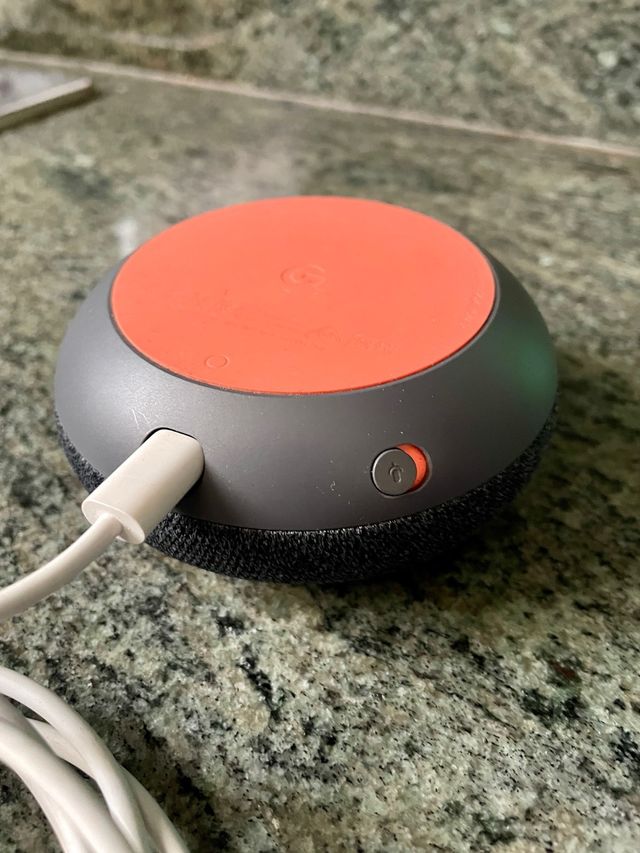 Altavoz Google Nest Mini Gris/Naranja