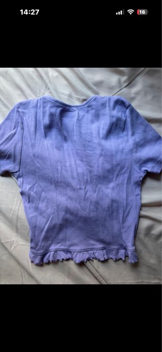 Camiseta  fruncida lila M