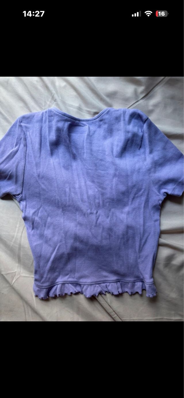 Camiseta  fruncida lila M