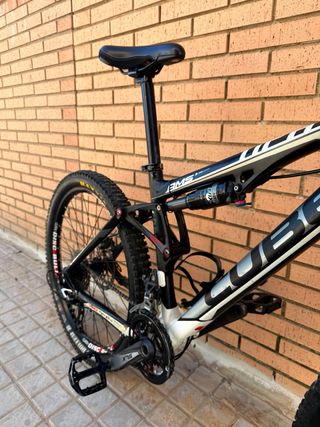 Bicicleta de montaña Cube AMS 150 Pro Doble Susp.