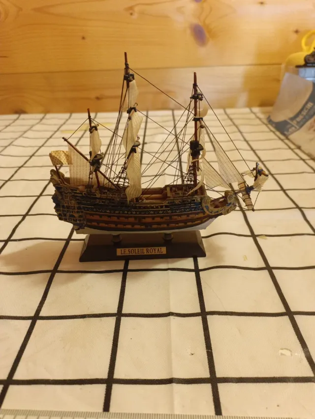 Modellino Nave Le Soleil Royal