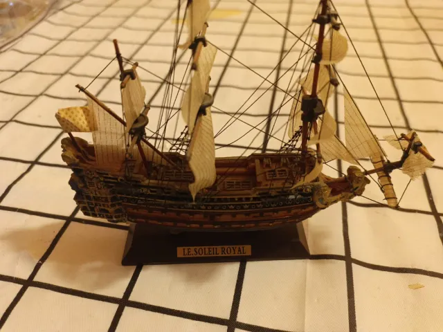 Modellino Nave Le Soleil Royal