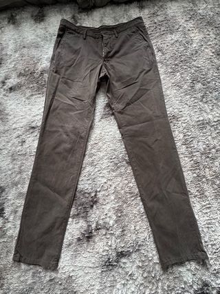 Pantalón Massimo Dutti gris